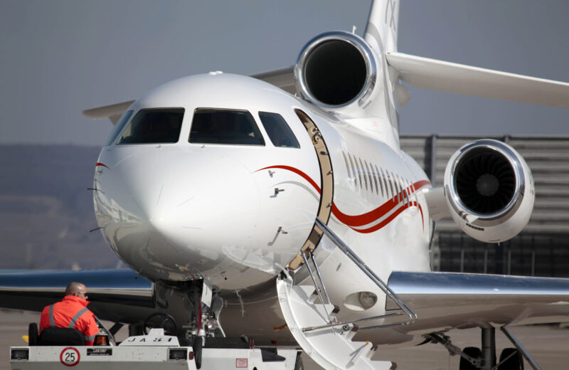 Dassault Falcon 7X business jet.
